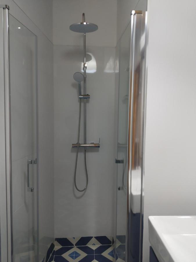Casa Buscareta Lägenhet Montan Exteriör bild