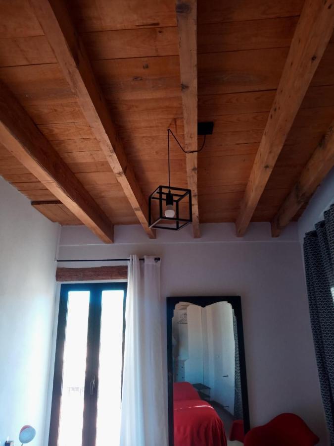 Casa Buscareta Lägenhet Montan Exteriör bild