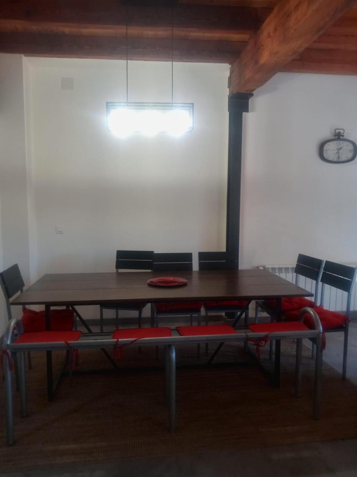 Casa Buscareta Lägenhet Montan Exteriör bild