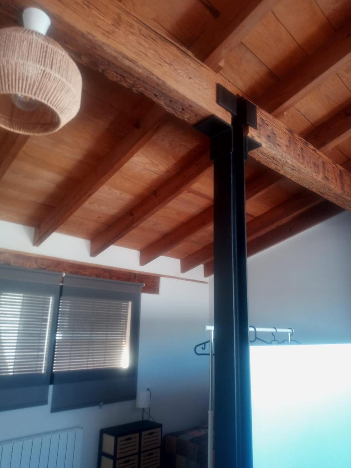 Casa Buscareta Lägenhet Montan Exteriör bild