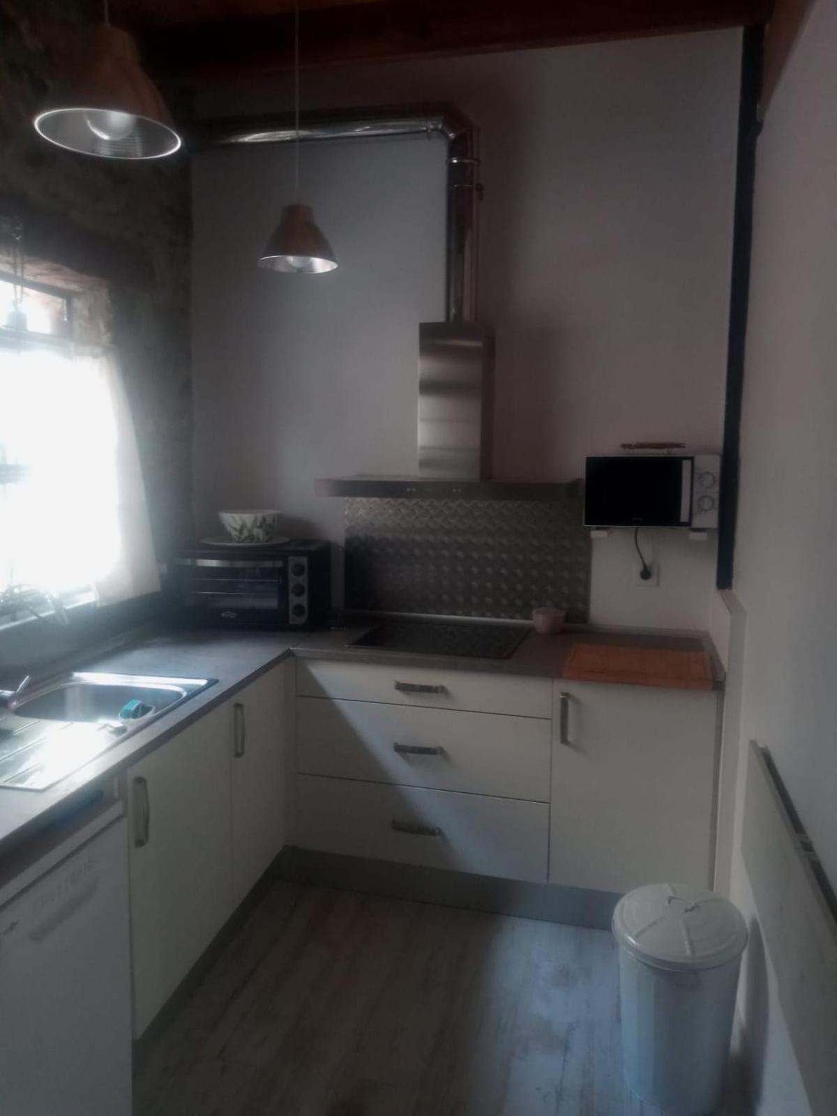 Casa Buscareta Lägenhet Montan Exteriör bild