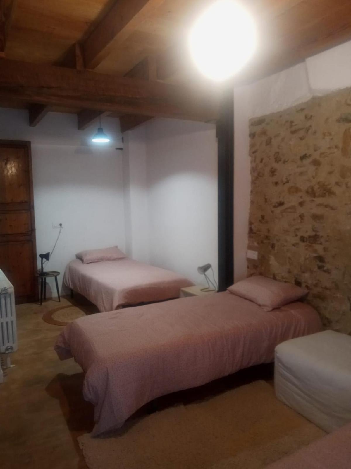 Casa Buscareta Lägenhet Montan Exteriör bild