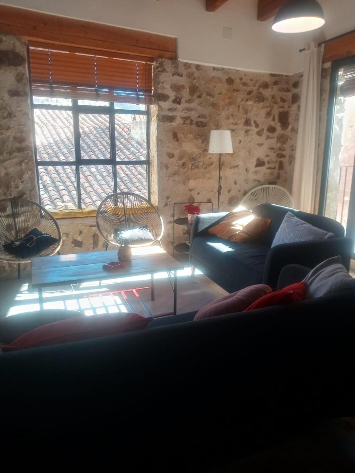 Casa Buscareta Lägenhet Montan Exteriör bild